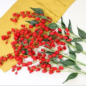 중국 제조 매달려 빨간 실크 인공 벨 난초 꽃 결혼식 장식