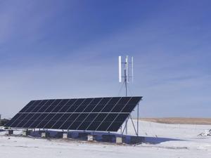 Système d'alimentation hybride 10 kW pour usage domestique, éolien et solaire, avec éolienne verticale et batterie au lithium, panneau solaire monocristallin - Product Image 6