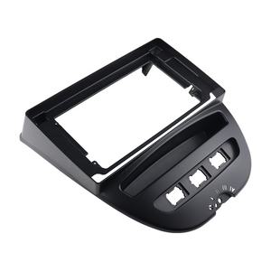 Car Audio Fascia per TOYOTA AYGO CITROEN <span class=keywords><strong>C1</strong></span> PEUGEOT <span class=keywords><strong>107</strong></span> 10.1 POLLICI Radio Cornice Stereo di GPS di Lettore DVD Installare Pannello Staffa di Montaggio Kit - Product Image 2