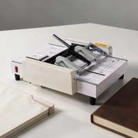 Plieuse-agrafeuse de bureau 8200 A3 pour brochures et documents