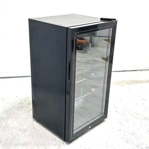 ビジネスニーズに応える信頼性の高いレッドブル冷蔵庫で効率を最大化