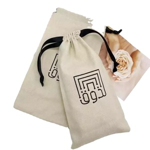 Pochette anti-poussière en toile organique à cordon avec poignée en corde, motif lettres logo personnalisé, jetable pour chaussures, vêtements, chaussettes - Product Image 1