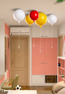 Lampe de <span class=keywords><strong>plafond</strong></span> LED E27 pour chambre d'enfant, décoration de la maison, avec interrupteur, luminaire suspendu en acrylique coloré en forme de <span class=keywords><strong>ballon</strong></span> pour chambre d'enfant - Product Image 3