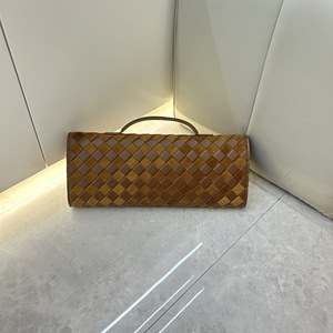 Sacs à main en cuir suédé véritable pour femmes, tendance 2026, avec fermoir, sacs de soirée en cuir de vachette tressé pour tenues élégantes - Product Image 2