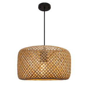 Moderne Handgefertigte Hängelampe aus Rattan, Bambus und Holz mit Schirm, Küsten-Industriestil, Poliertes Chrom-Finish, Gewebte Wohnraumbeleuchtung - Product Image 1