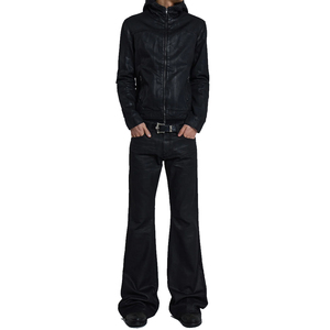 Jeans de mezclilla negros de corte acampanado para hombre, estilo casual, ajustados, con efecto apilado y revestimiento de cera, de fabricante de mezclilla. - Product Image 3