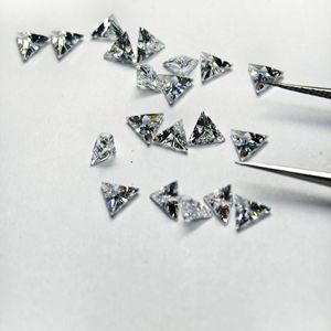 Triangle Cut Cubic Zirconia Gemstone White Synthetic For Jewelry Making - Product Image 2