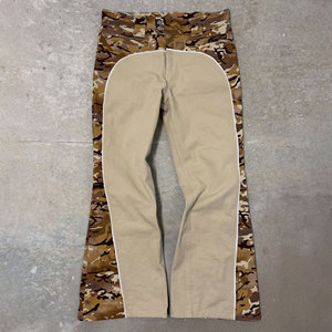 Pantalones Vaqueros Personalizados de Alta Calidad, Estilo Urbano, con Costuras Decorativas, de Algodón, Vintage, con Estampado de Camuflaje, Parches, Pierna Ancha, Corte Recto, para Hombre - Product Image 3