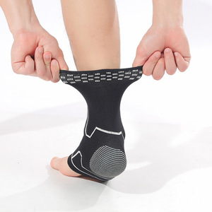 อุปกรณ์พยุงข้อเท้าแบบรัดสำหรับบาสเกตบอล กีฬากลางแจ้ง สำหรับผู้ใหญ่ ไซส์เดียว รุ่น JBYA-051 - Product Image 1