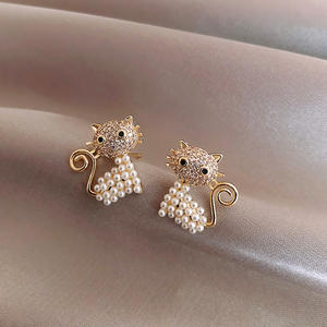 Pendientes de Moda Coreana 2025, Chapados en Oro, con Pedrería Brillante, Joyería Linda con Perlas y Gato, para Mujeres y Niñas - Product Image 1