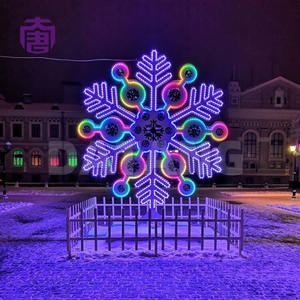 Luz Decorativa LED con Diseño de Copo de Nieve Multicolor Personalizada, IP65, para Interiores/Exteriores, Decoración Navideña, Certificación CE y RoHS - Product Image 6