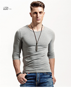 Maglietta Casual Nera Semplice a Maniche Lunghe in Jersey 100% Cotone di Alta Qualità con Logo Personalizzato, Prodotta in Cina - Product Image 5