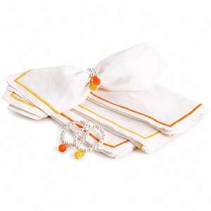Serviettes en coton blanc rectangulaires, teintes unies, faites à la main, décoration de table classique, bordure orange jaune, lavables en machine - Product Image 1