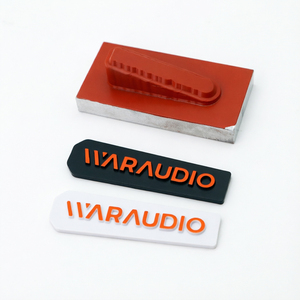 Plaque de marquage à chaud en silicone personnalisée CNC pour boîte cosmétique en plastique - Product Image 1