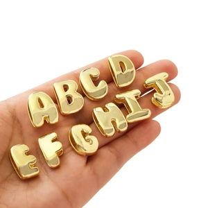 Jinyuan Pandahall 18K liontin huruf emas 26 buah rak pelapis kuningan dengan pengaturan Bezel zirkon perhiasan - Product Image 6