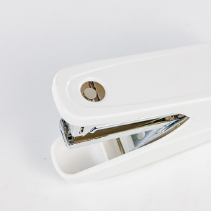 Cucitrice <span class=keywords><strong>per</strong></span> ufficio e scuola forniture vincolanti cucitrice vendite calde - Product Image 4