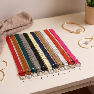 Cintura in PU da 2,5 cm con cinturino traforato per donna, accessorio di moda - Product Image 3