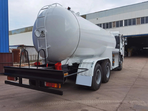 Camión de Reabastecimiento de Gasóleo SHACMAN - Solución de Suministro de Gas de Alta Eficiencia - Product Image 4