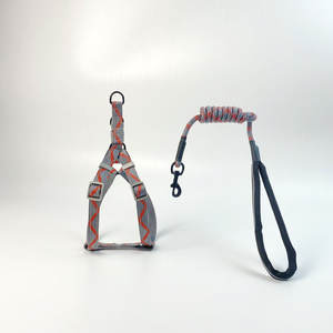 Fabricante al por mayor suministro acolchado de nailon sólido moda reflectante arnés de pecho estilo correa de perro con cintas para perros pequeños - Product Image 1
