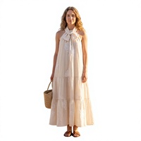 Robe trapèze en coton beige brodée à taille naturelle pour femme, style licou, fabrication OEM/ODM, marque privée, vente en gros, support d'échantillons