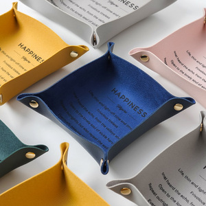 Boîte de finition d'entrée imprimée bijoux cosmétiques organisateur de bureau coloré modèle de conception nordique plateau de rangement pliant en cuir - Product Image 3