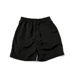 OEM Nouveauté Shorts de sport en nylon personnalisés avec logo pour hommes - Product Image 3