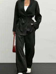 Completo Elegante da <span class=keywords><strong>Donna</strong></span> con <span class=keywords><strong>Blazer</strong></span> <span class=keywords><strong>a</strong></span> <span class=keywords><strong>Righe</strong></span> e Pantaloni <span class=keywords><strong>a</strong></span> Gamba Larga, Set Casual <span class=keywords><strong>a</strong></span> 2 Pezzi, Tailleur Femminile con Giacca e Pantaloni - Product Image 2