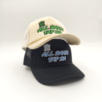 Gorra Trucker OTTO Personalizada de 5 Paneles, Espuma de Alta Calidad y Parche de Cuero, Perfil Medio, Malla Trasera, Gorra Trucker de Espuma