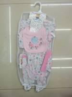 Ensemble de 5 pièces pour nouveau-né : barboteuse, chapeau, bavoir et chaussettes à imprimé renard mignon – Coffret cadeau pour bébés