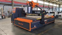 Enrutador CNC único de alta precisión de 9kw Camel 1325 1328 Cambio automático de herramientas Estudio NC con motor de bomba de motor de engranajes PLC