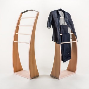 Appendiabiti Moderno con Design Curvo per <span class=keywords><strong>Camera</strong></span> <span class=keywords><strong>da</strong></span> Letto e Bagno, <span class=keywords><strong>Porta</strong></span> Asciugamani e Organizzatore per Vestiti, Stand Appendiabiti <span class=keywords><strong>da</strong></span> Terra - Product Image 3