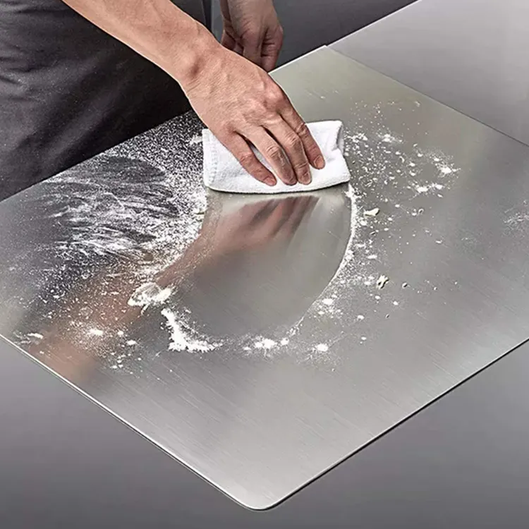 カスタム滑り止め金属まな板キッチン用リップ付き大型ステンレス鋼まな板