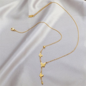 Delicado Collar de Cadena con Eslabones para Mujer, Regalo de Aniversario, Estilo Casual/Deportivo, Chapado en Oro de 18k, Acero Inoxidable, con Borla de Mariposa, Resistente al Deslustre - Product Image 3