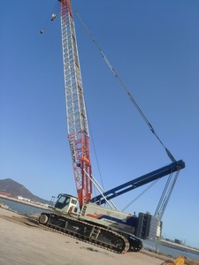 Well Maintained Zoomlion 200 Ton Used Crawler Crane High Quality Heavy Lifting Equipment Durable Engineering Motor Gearbox <b>Pump</b> - Product Image 2