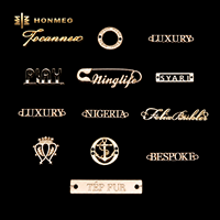 Plaques personnalisées HONMEO avec logo de marque, conception OEM, étiquettes métalliques en alliage de zinc pour jeans, placage, étiquettes de vêtements, chaussures, sacs, vente en gros