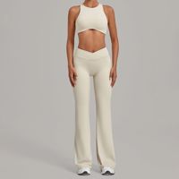 Ensemble de sport pour femmes : soutien-gorge de sport dos évidé et pantalon évasé taille en V – Tenue de yoga et d'entraînement
