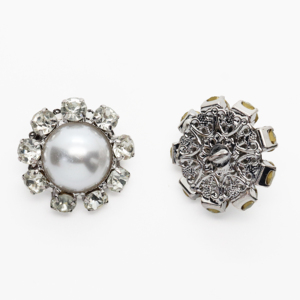 Tùy Chỉnh Rhinestone Nút Cho Đám Cưới Ăn Mặc Lớn Ngọc Trai Và Pha Lê Hợp Kim Kim Loại Chân Nút Cho Phụ Nữ Quần Áo Trang Trí - Product Image 5