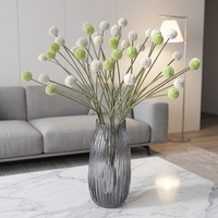 Fleurs artificielles Craspedia Billy Balls de 60 cm, 7 têtes, en plastique, pompons blancs, modernes, faites à la main, imperméables, légères, pour mariage et décoration intérieure