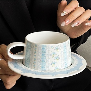 <span class=keywords><strong>Tazas</strong></span> y platos <span class=keywords><strong>de</strong></span> cerámica Ins <span class=keywords><strong>de</strong></span> estilo coreano Lelyi, juego <span class=keywords><strong>de</strong></span> té <span class=keywords><strong>de</strong></span> la tarde <span class=keywords><strong>de</strong></span> lujo <span class=keywords><strong>de</strong></span> gran capacidad con características sublimes <span class=keywords><strong>de</strong></span> diseño simple - Product Image 6