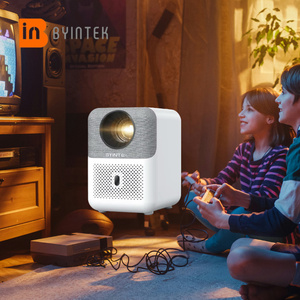 BYINTEK Love U4 El mejor proyector alrededor de $80 <span class=keywords><strong>LCD</strong></span> 260 lúmenes Mini 30-200 pulgadas Proyección Android Wifi Proyector portátil para el hogar - Product Image 1