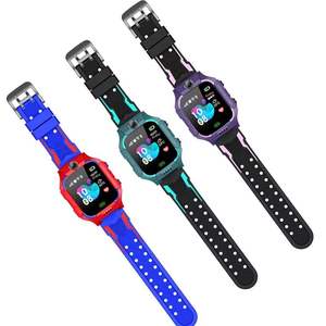 Reloj inteligente para niños con GPS, Bluetooth, pantalla táctil, rastreador de frecuencia cardíaca, IPX7, banda de silicona resistente al agua, forma rectangular - Product Image 1