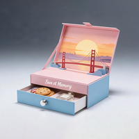 Cadeau personnalisé de luxe pour la Saint-Valentin - Bougie parfumée, chocolat, bonbon 3D, emballage rigide brillant avec lamination UV