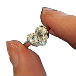 Elegante Anillo de Diamante Cultivado en Laboratorio con Media Montura en Forma de Corazón, Oro Sólido de 14K, Chapado en Oro, Certificado IGI, Color D E F, Diseño para Mujer - Product Image 1