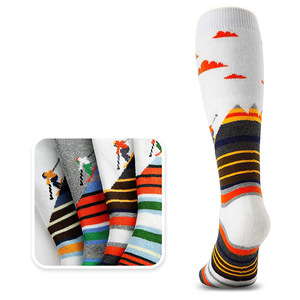Chaussettes de ski pour sports de plein air, en coton, longues, chaudes et élastiques, pour le ski, la randonnée, quatre saisons, gris, vert, orange, à motifs - Product Image 2