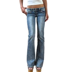 Jeans évasés décontractés taille basse pour femmes, style bootcut, en denim stretch délavé, coupe skinny, vente en gros - Product Image 2