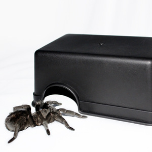 Escondite para Reptiles de Plástico Negro Texturizado, Resistente y Fácil de Limpiar, con Agujero para Esconderse, para Serpientes y Animales Pequeños - Product Image 4
