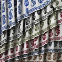 Tissu pour robe longue en lin slub de qualité supérieure, motif Paisley et bordure géométrique, design original, pour printemps-été