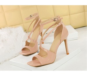 Sandalias de tacón de aguja estilo romano para mujer, negras, nude, huecas, de verano, con punta abierta, sexys, para fiesta, tacones altos - Product Image 6