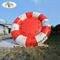 Jouets océan usine personnalisée pas cher sports nautiques jeux eau remorquage gonflable disco ufo bateau
