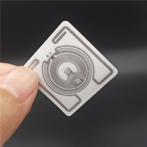 EM4423 Étiquette RFID double fréquence UHF NFC 55x35mm - Product Image 2